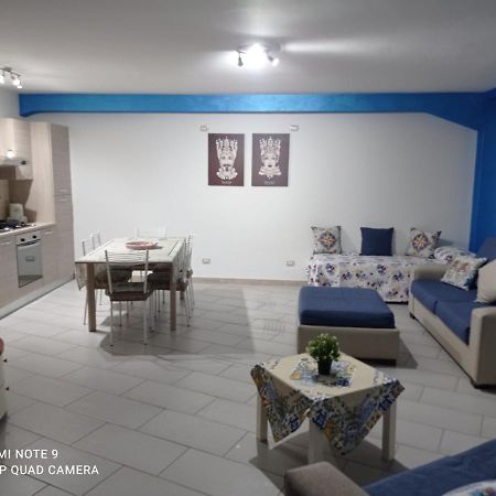 House Roches Noire Apartamento Giardini Naxos Exterior foto